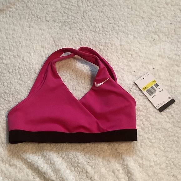 Nike Nwt Sports Bra  size Small - Picture 1 of 4